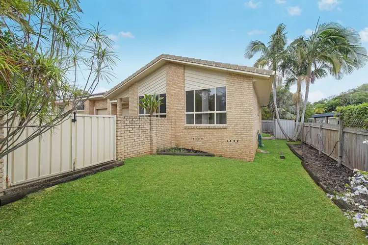 Third view of Homely villa listing, 2/31 Fiona Crescent, Lake Cathie NSW 2445