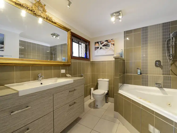 Sixth view of Homely house listing, 19 Maranoa Street, Carina Heights QLD 4152
