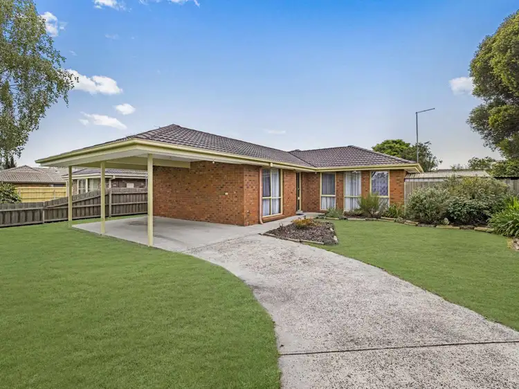 9 Colli Drive, Newborough VIC 3825