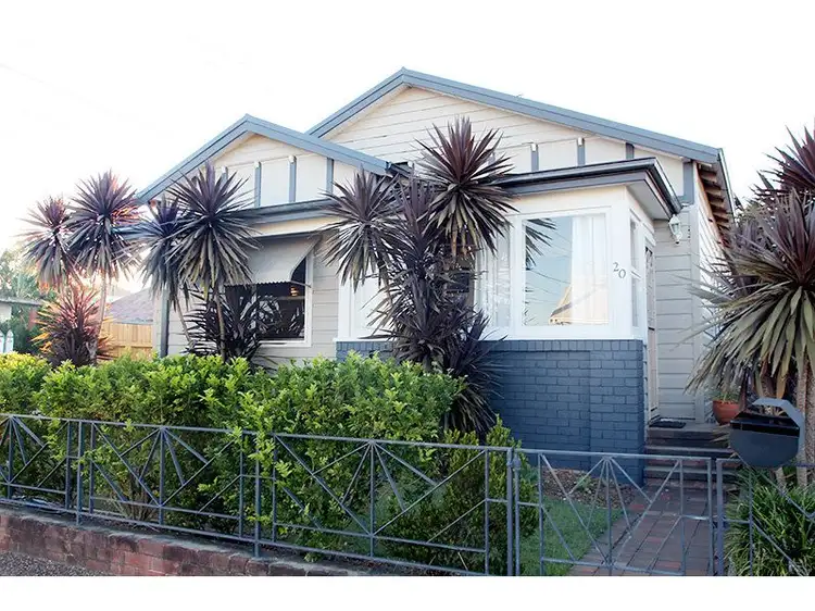 20 Bowser Street, Hamilton North NSW 2292