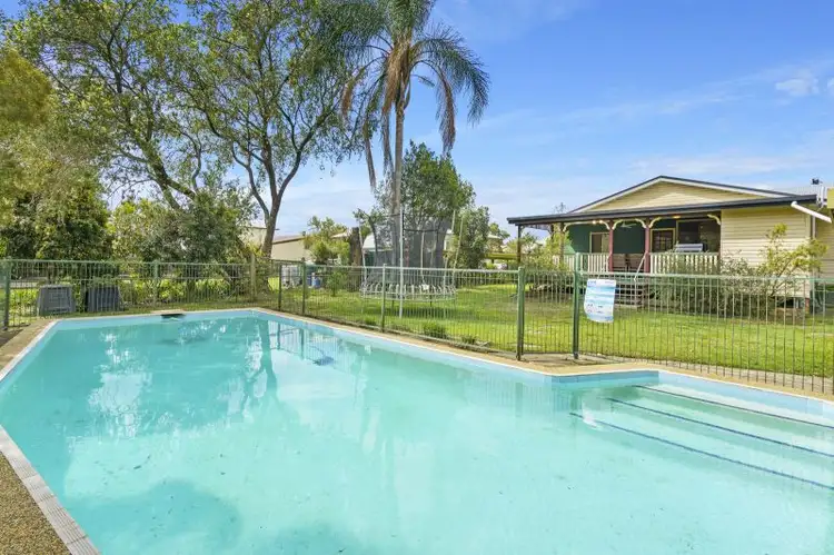 33 Bovey Street, Coopers Plains QLD 4108