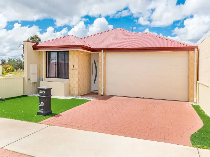 Main view of Homely house listing, 7 O'Halloran Circuit, Southern River WA 6110