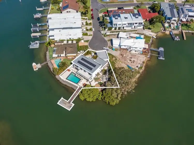 Sixth view of Homely house listing, 31 Margaroola Avenue, Biggera Waters QLD 4216