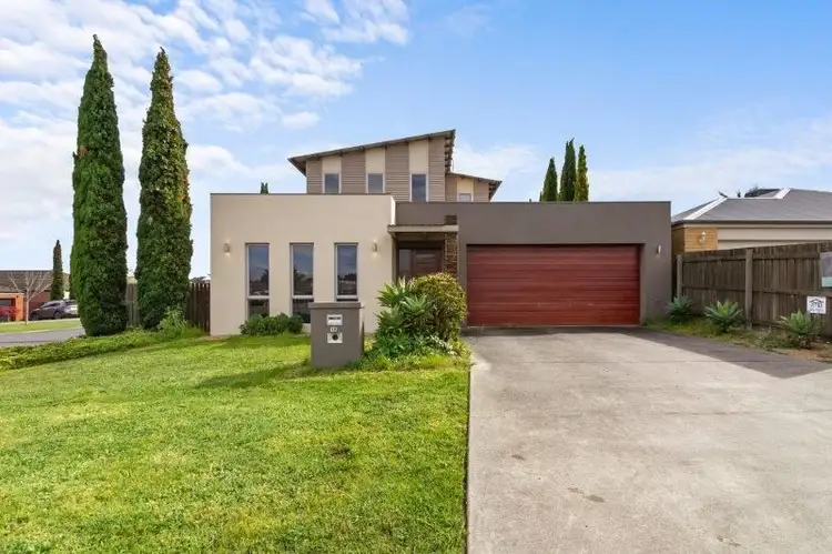 18 Riverslea Boulevard, Traralgon VIC 3844