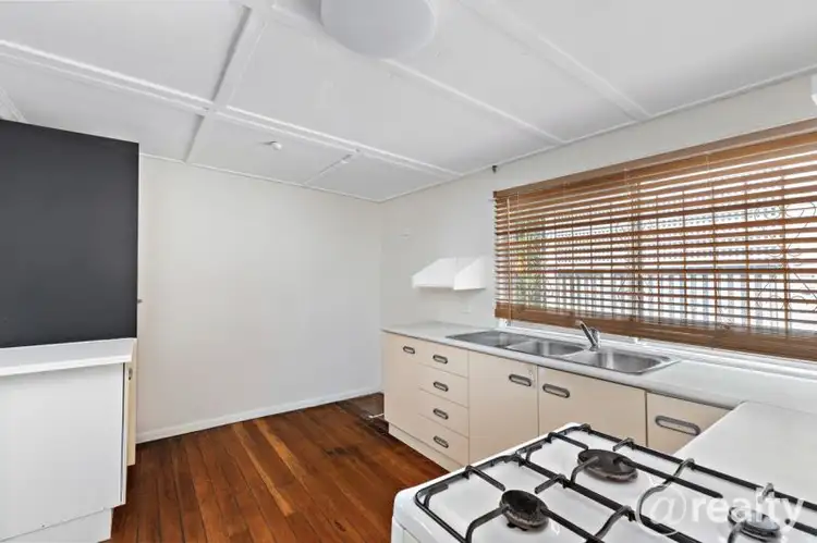 Fifth view of Homely house listing, 15 Boxgrove Avenue, Wynnum QLD 4178