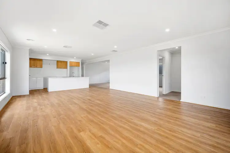 Second view of Homely house listing, 6 Malthouse Street, Kilmore VIC 3764