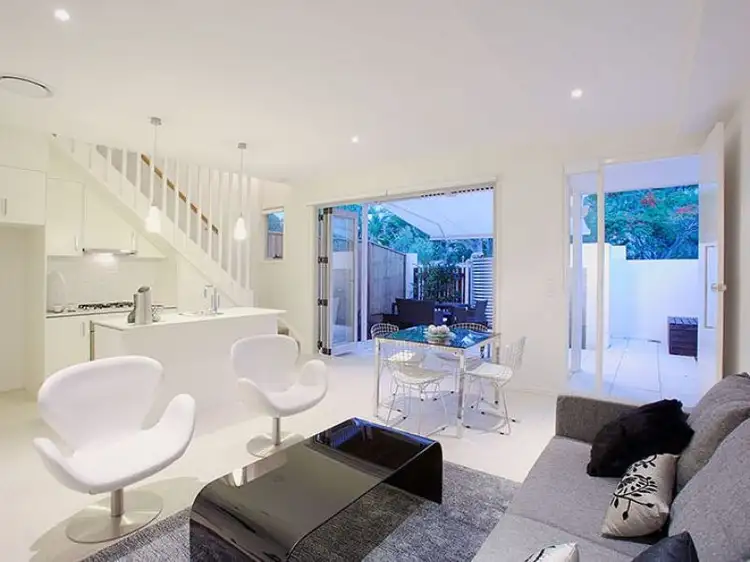 Second view of Homely townhouse listing, 5/46 Eversley Terrace, Yeronga QLD 4104