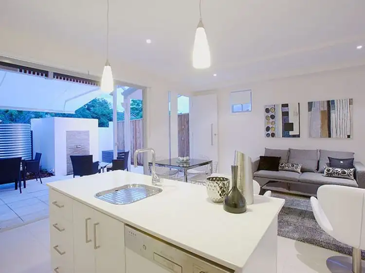 Third view of Homely townhouse listing, 5/46 Eversley Terrace, Yeronga QLD 4104
