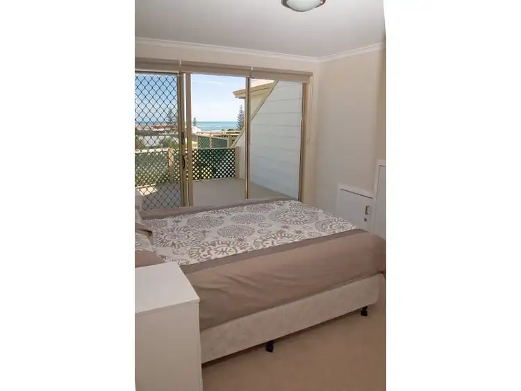 Fourth view of Homely villa listing, 6/16 Dewar Way, Ledge Point WA 6043