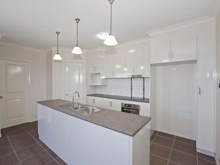 Sixth view of Homely unit listing, 3/7 Alexander Ave, Highfields QLD 4352