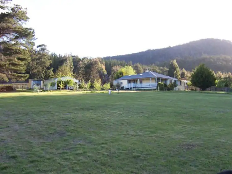 55 Gully Road, Fentonbury TAS 7140