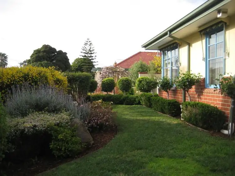 Fifth view of Homely unit listing, Unit 6/287-289 Gillies Street, Fairfield VIC 3078
