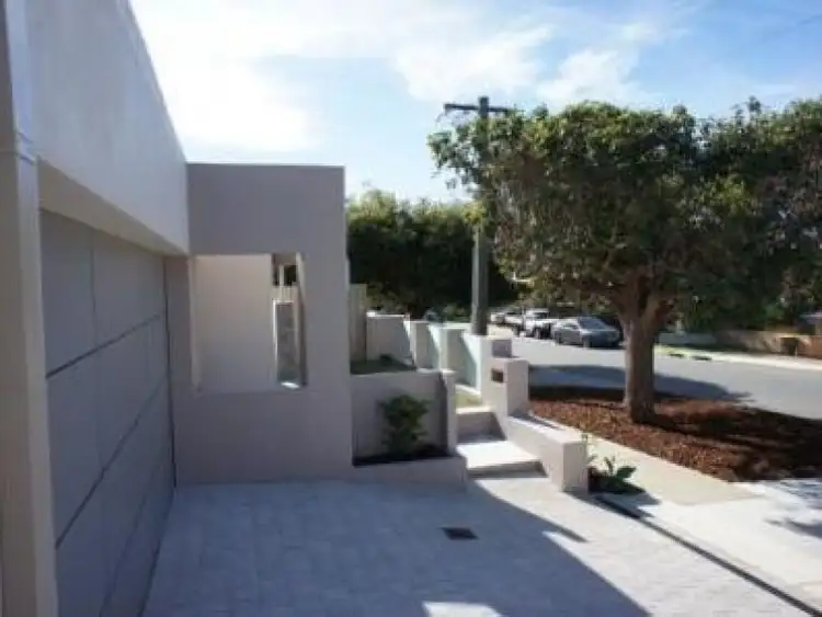 Fifth view of Homely house listing, 211 Alice Street, Doubleview WA 6018