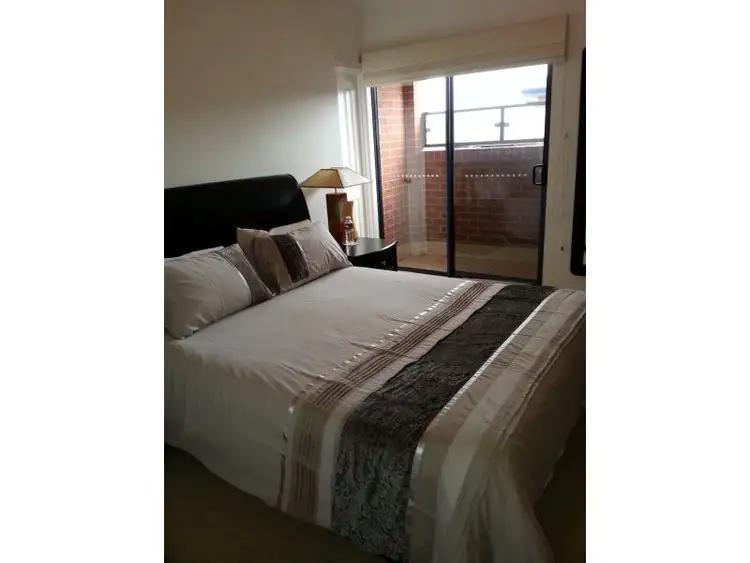 2/213 Findon Road, Findon SA 5023