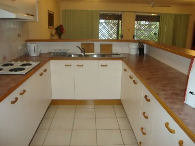 Fifth view of Homely unit listing, 2/4 Tranquility Crescent, Bongaree QLD 4507