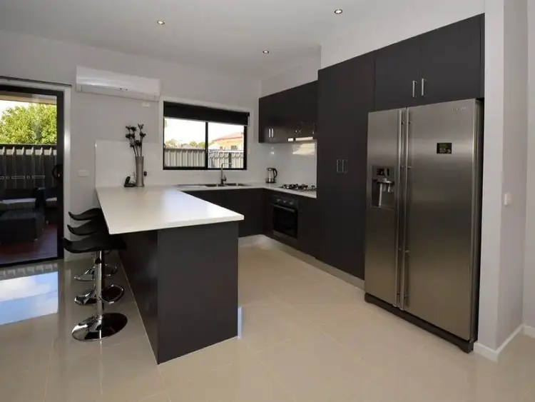 Fifth view of Homely unit listing, 5 Rockbank Road, Ardeer VIC 3022