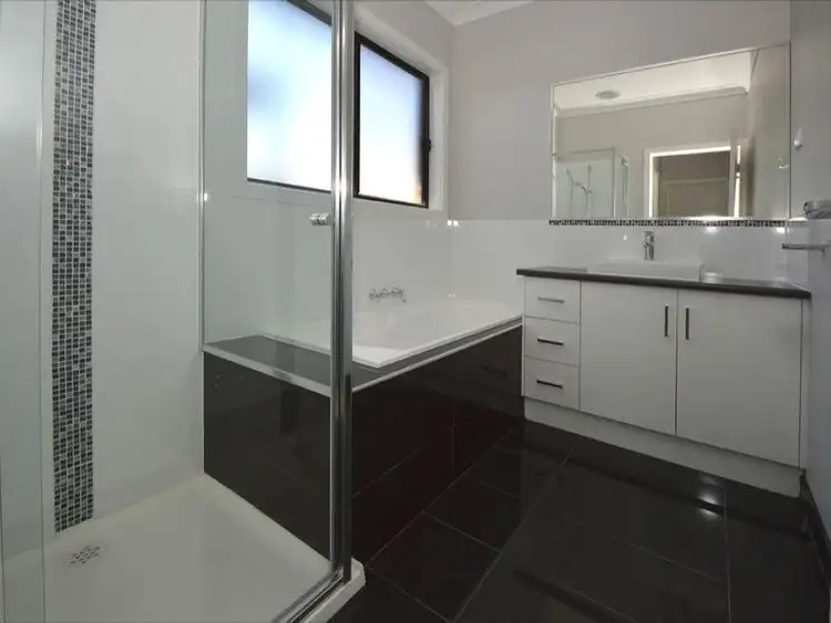 Sixth view of Homely unit listing, 5 Rockbank Road, Ardeer VIC 3022