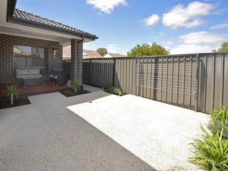 Seventh view of Homely unit listing, 5 Rockbank Road, Ardeer VIC 3022