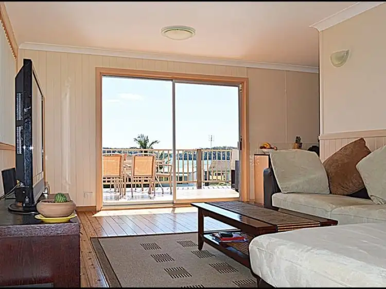 Sixth view of Homely house listing, 31 Binalong Street, Dalmeny NSW 2546