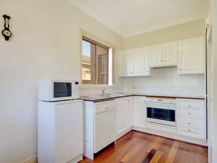 Fifth view of Homely apartment listing, 8/106 Pacific Parade, Dee Why NSW 2099