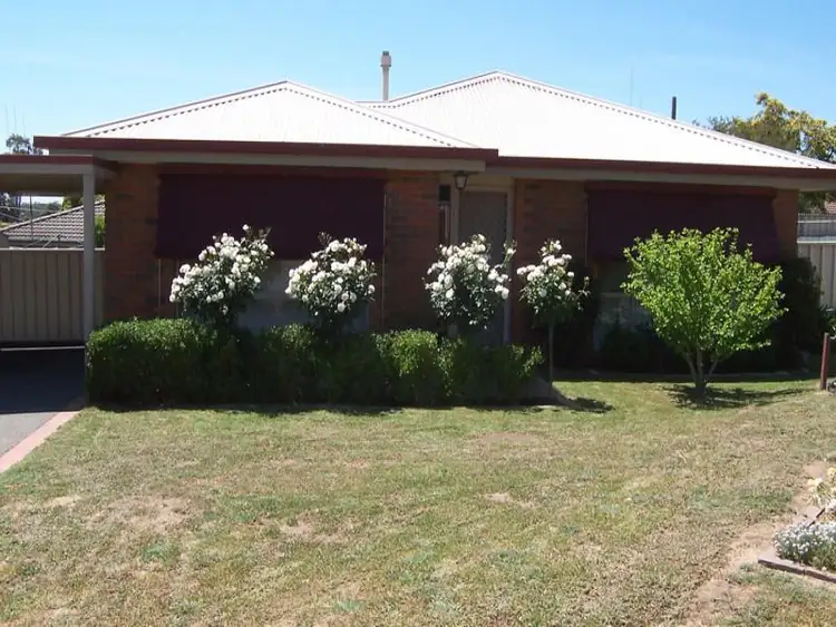 Main view of Homely house listing, 11 Lockwood Mews, Kangaroo Flat VIC 3555
