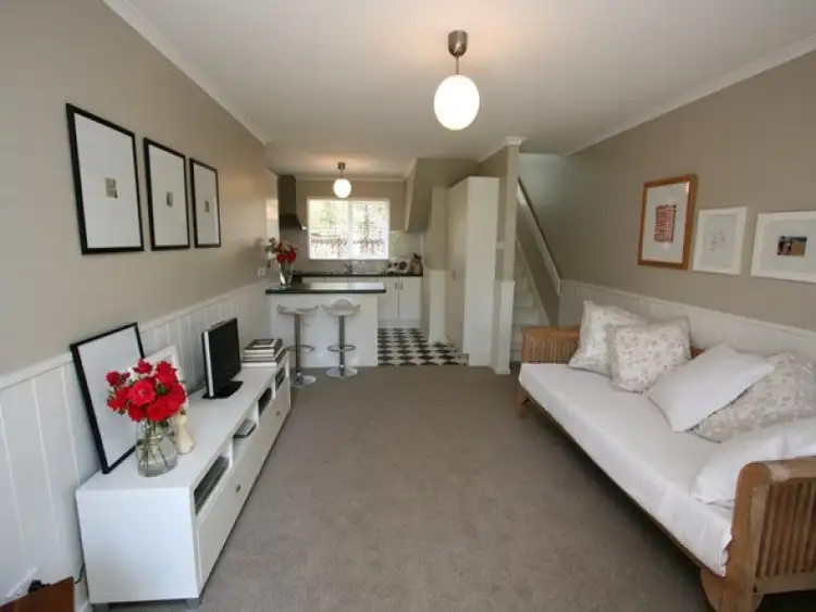 Main view of Homely townhouse listing, 5/28 Mereweather Ave, Frankston VIC 3199