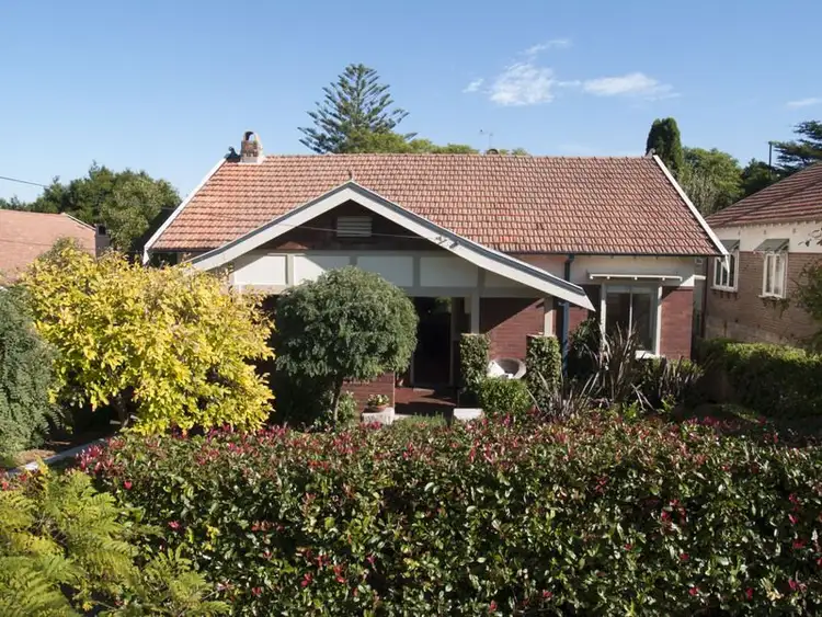 16 McLean Avenue, Chatswood NSW 2067