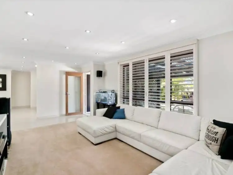 7 Kiowa Drive, Mudgeeraba QLD 4213