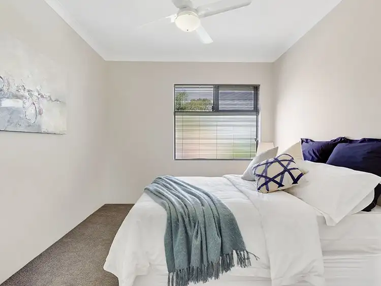 Sixth view of Homely apartment listing, 338 Belgravia Street, Cloverdale WA 6105