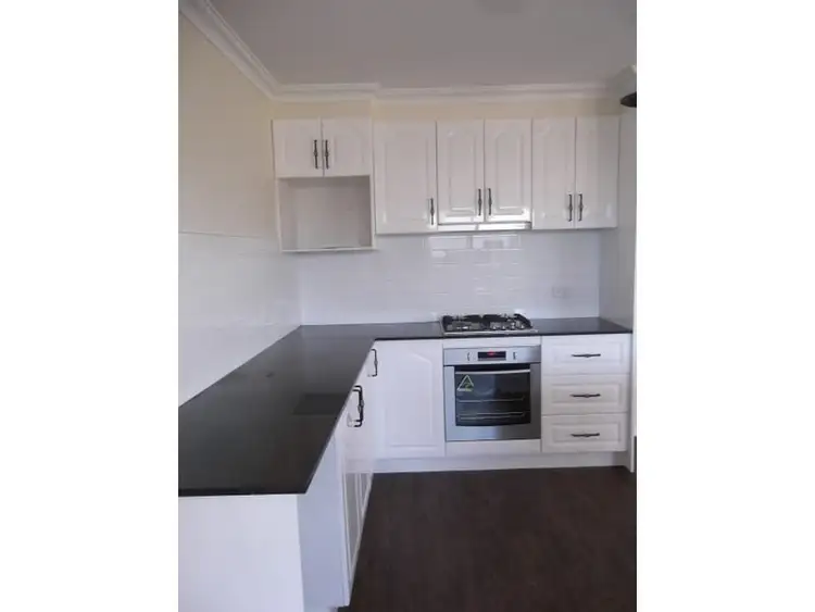 Fifth view of Homely unit listing, 390B Grey Street, Glen Innes NSW 2370