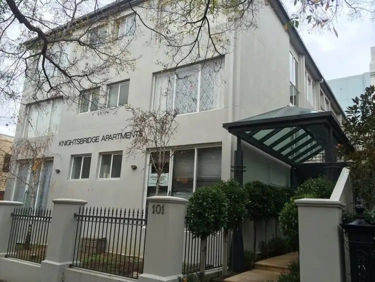 24/101 George Street, East Melbourne VIC 3002