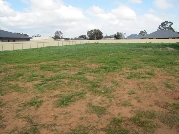 11 Bressington Drive, Angle Vale SA 5117