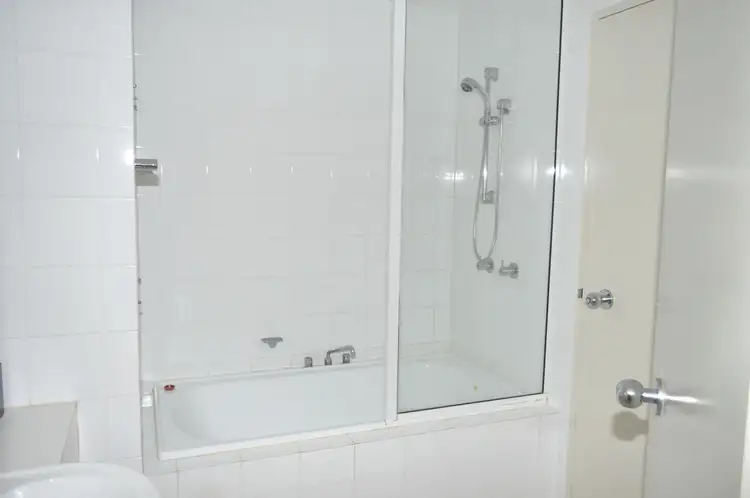 Fifth view of Homely unit listing, 1116 Hillside Terraces/615 Kunapipi Road, Laguna Quays QLD 4800