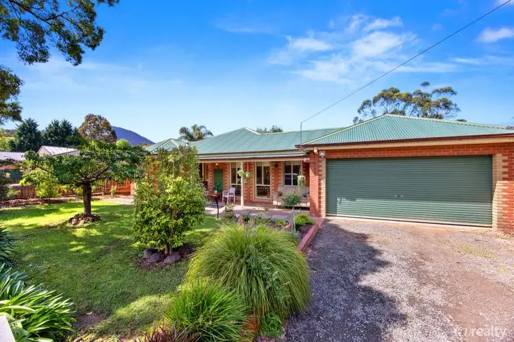 66 Farnham Road, Healesville VIC 3777