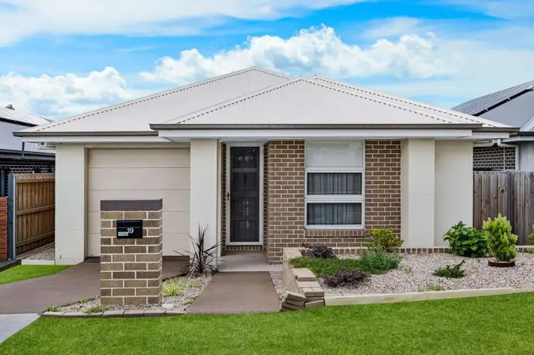 19 Charlton Street, Wilton NSW 2571
