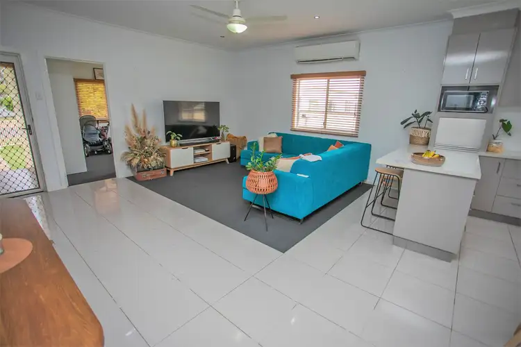 Fifth view of Homely house listing, 1 Crescent Avenue, Chinchilla QLD 4413