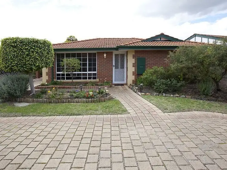 24/2 Glennis Close, Gosnells WA 6110