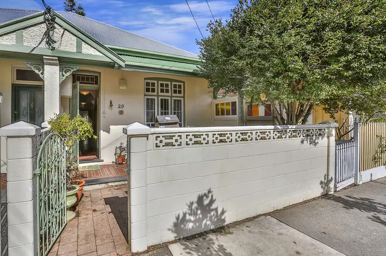 29 Pine Street, Manly NSW 2095