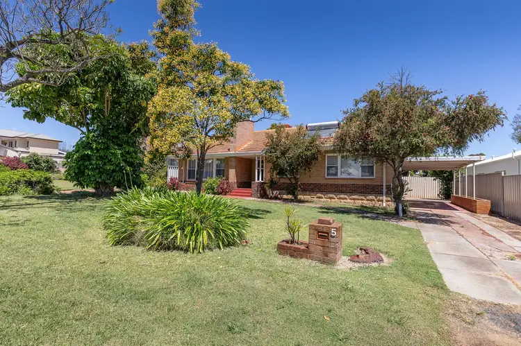 5 Kelsall Crescent, Manning WA 6152