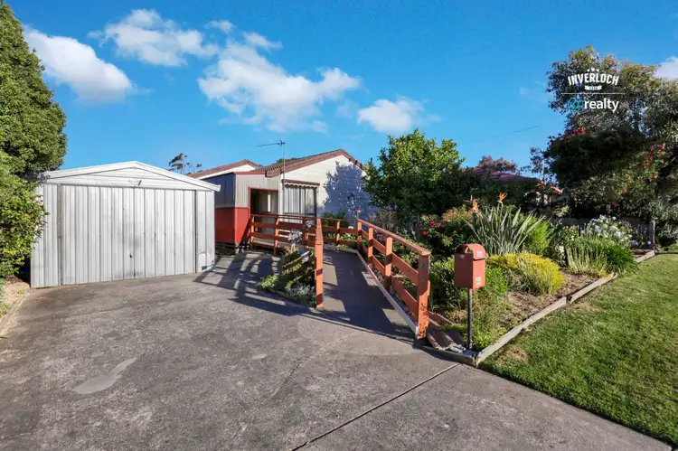 44 Sandy Mount Avenue, Inverloch VIC 3996