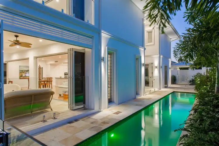 1036 Lakeview Terrace, Benowa QLD 4217