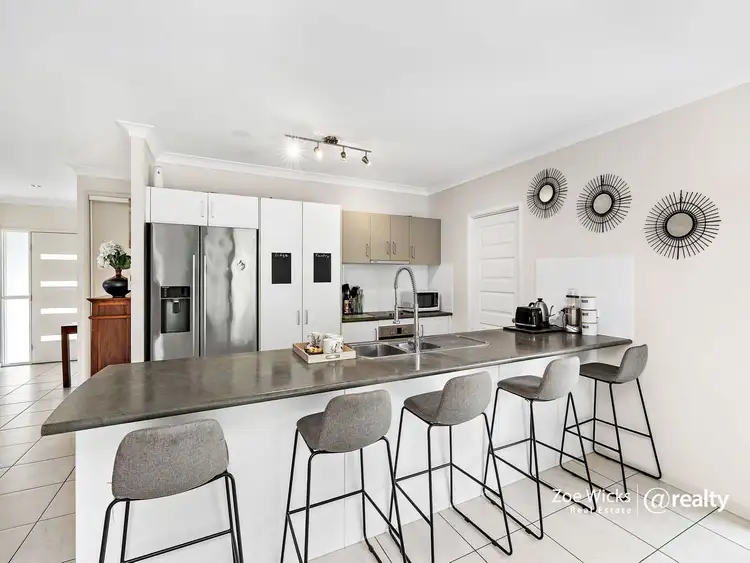 24 Edge Close, Kewarra Beach QLD 4879