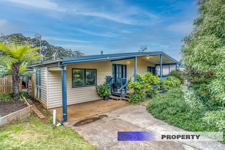 10 St Gwinear Court, Rawson VIC 3825