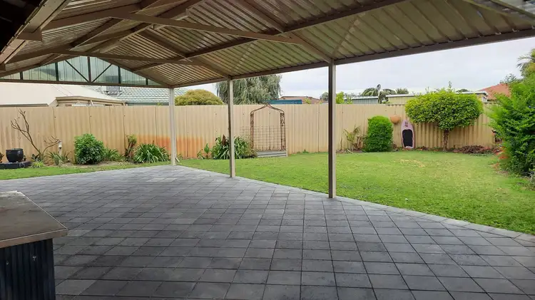 32 Donald Drive, Safety Bay WA 6169