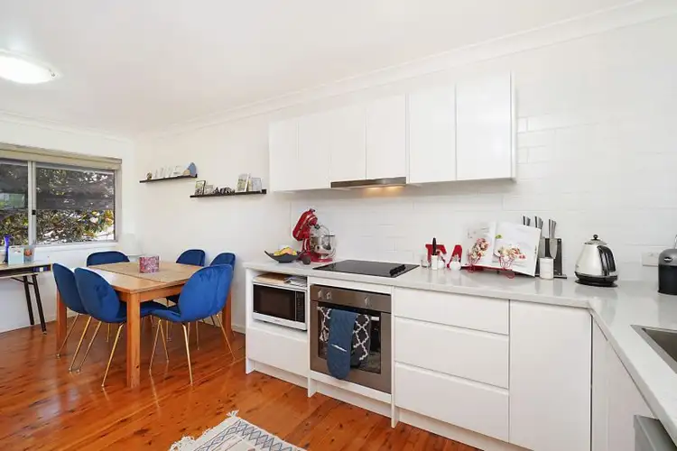 Fifth view of Homely villa listing, 4/207 Beaumont Street, Hamilton South NSW 2303