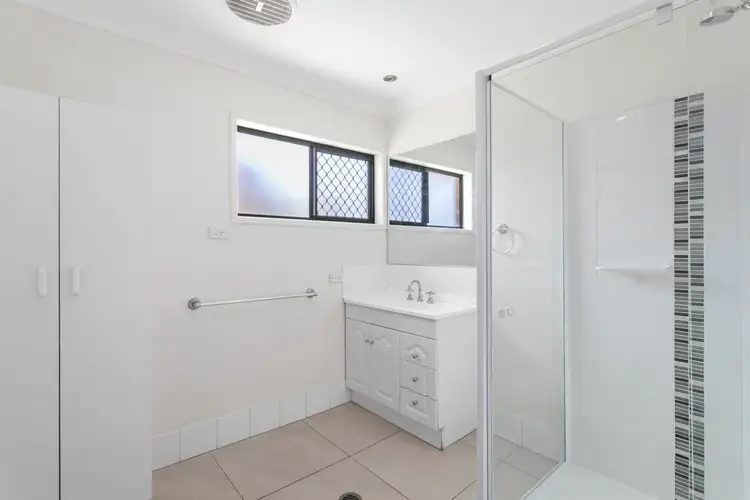 Fifth view of Homely house listing, 384 Anzac Avenue, Kippa-Ring QLD 4021