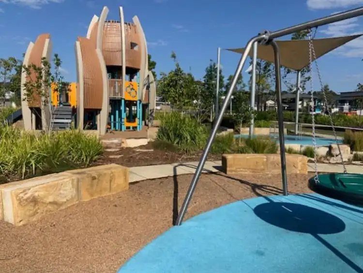 Fifth view of Homely house listing, 10 Dales Way, Coomera QLD 4209