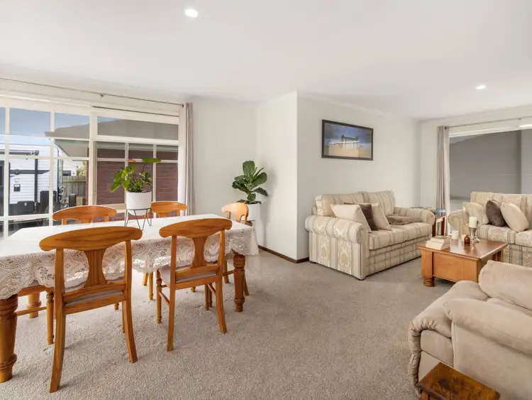 Fifth view of Homely house listing, 15 Lois Court, Trafalgar VIC 3824