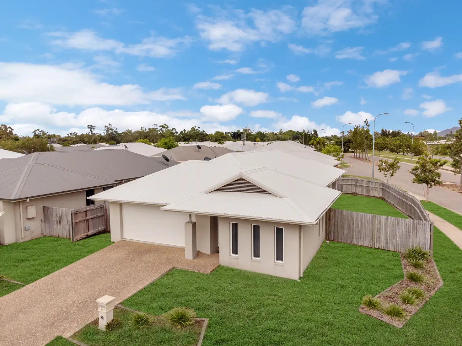 Main view of Homely house listing, 63 Yass Circuit, Kelso QLD 4815
