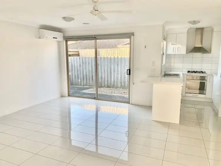 Fifth view of Homely townhouse listing, 1/14 Maple Street, Trafalgar VIC 3824